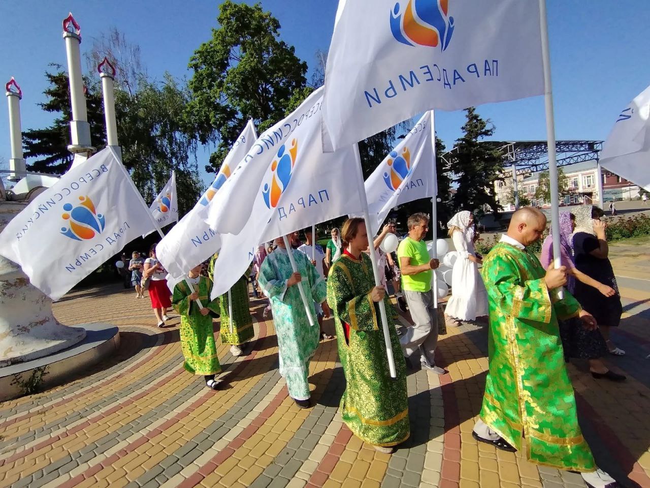 В Урюпинске прошёл Всероссийский Парад Семьи!