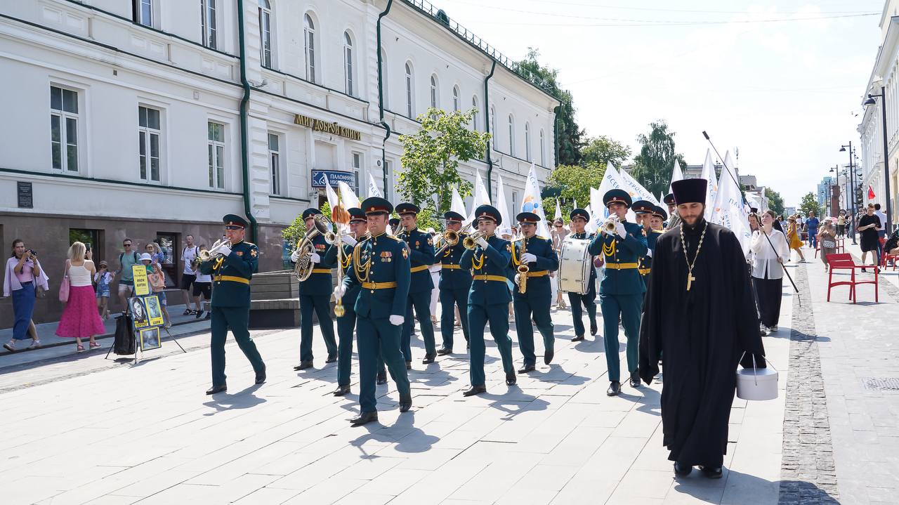 В Нижнем Новгороде прошёл Всероссийский Парад Семьи!