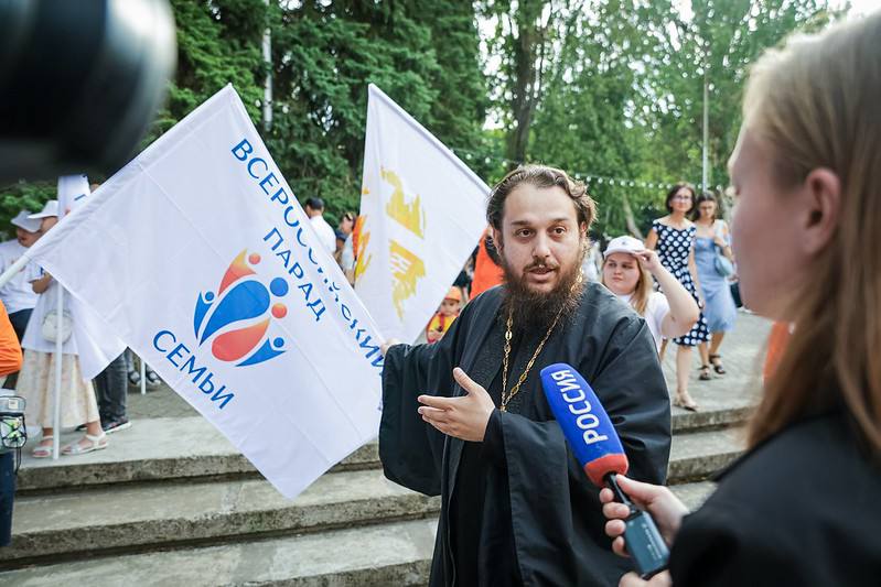 В Ставрополе прошёл Всероссийский Парад Семьи!