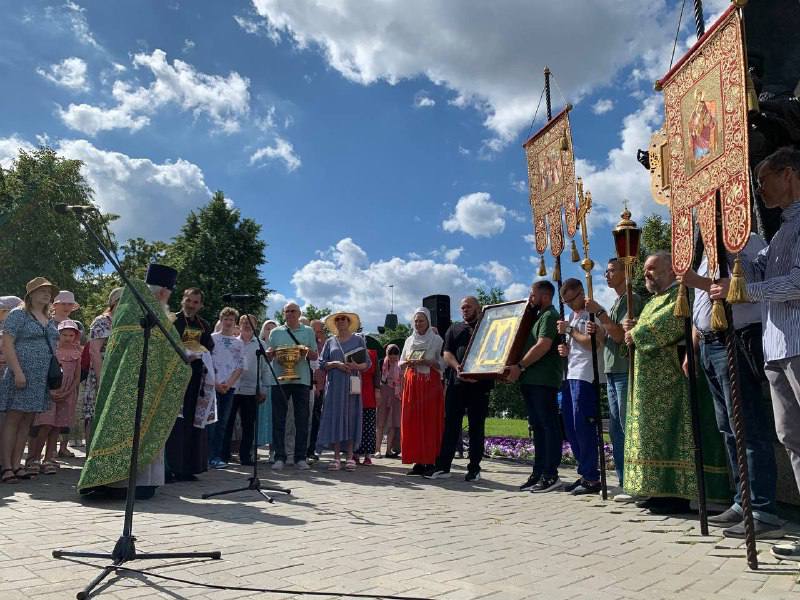 В Екатеринбурге прошёл Всероссийский Парад Семьи!